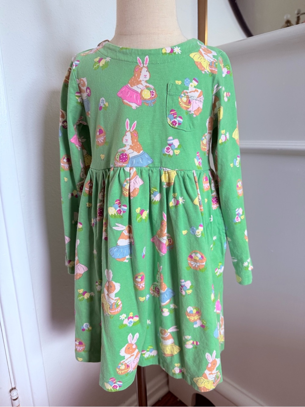Mini Boden Girls 4-5Y Green Easter Bunny Egg Print Pocket Dress